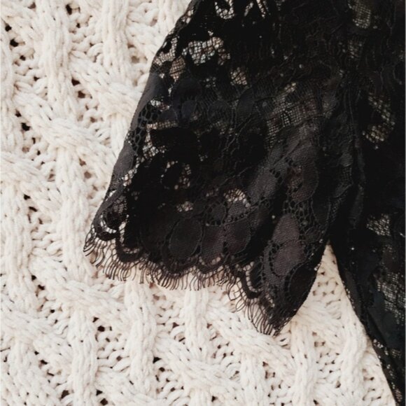 Forever 21 Short Sleeved Lace Scalloped Top- Black- Size S - Nwot - Picture 8 of 16